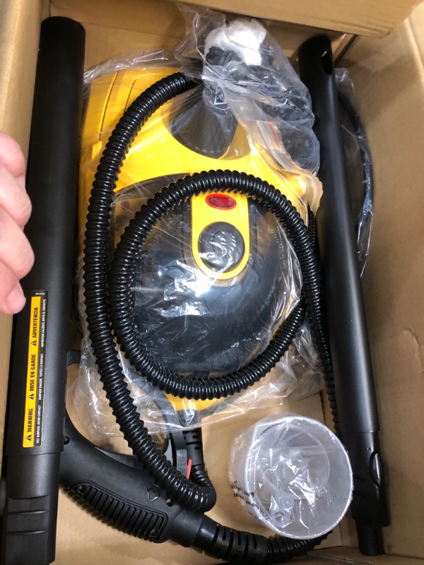 Photo 3 of *** TESTED - POWERS ON *** Wagner Spraytech C900134 925e Elite Steamer Multi-Purpose Mop with 20 Accessories for Chemical-Free Steam Cleaning, Hardwood Floors, Tile, and More 925 Steam