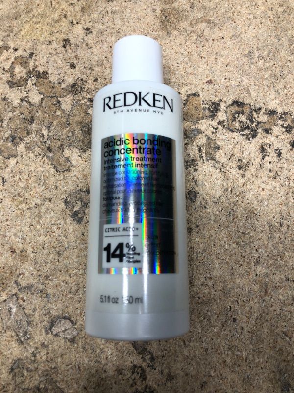 Photo 1 of REDKEN Bonding Treatment for Damaged Hair Repair | Acidic Bonding Concentrate | For All Hair Types 5.1 Fl Oz