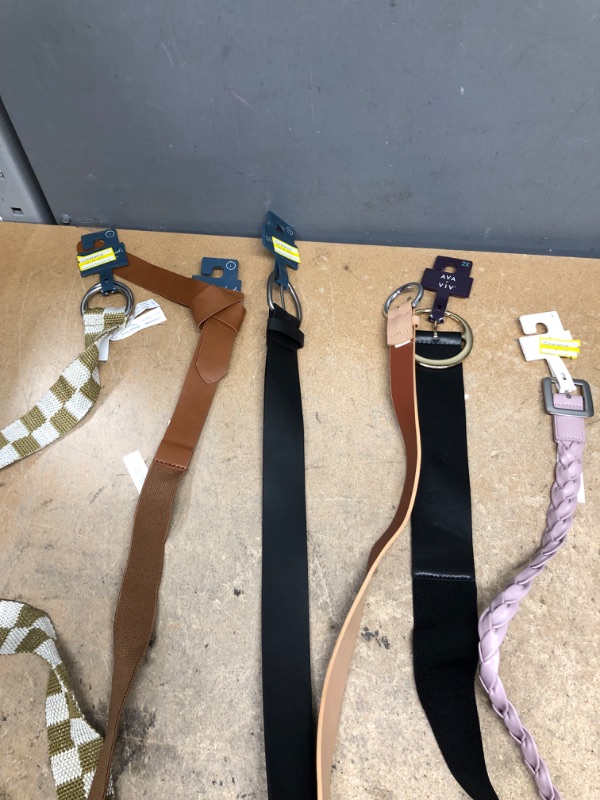 Photo 1 of 6 pcs assorted women's belt bundle sizes vary