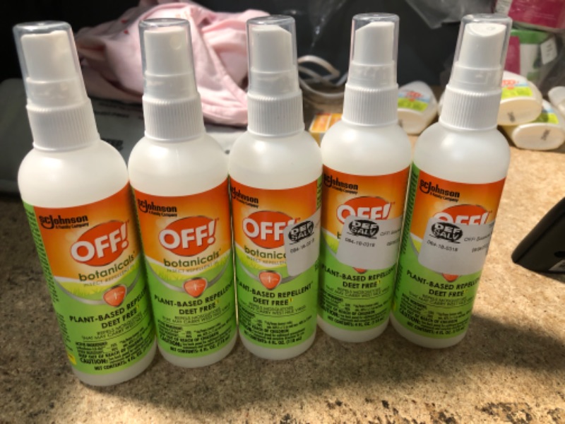 Photo 2 of ! Botanicals Insect Repellent for Gnats/Mosquitoes 4 Oz
Pack of 5