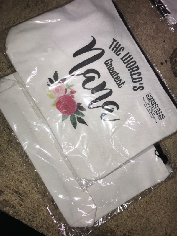 Photo 2 of (BUNDLE OF TWO) IHopes+ Best Nana Ever Eco-Friendly Shopping Bag Makeup Bag Gifts Cute Nana Reusable Makeup Bag