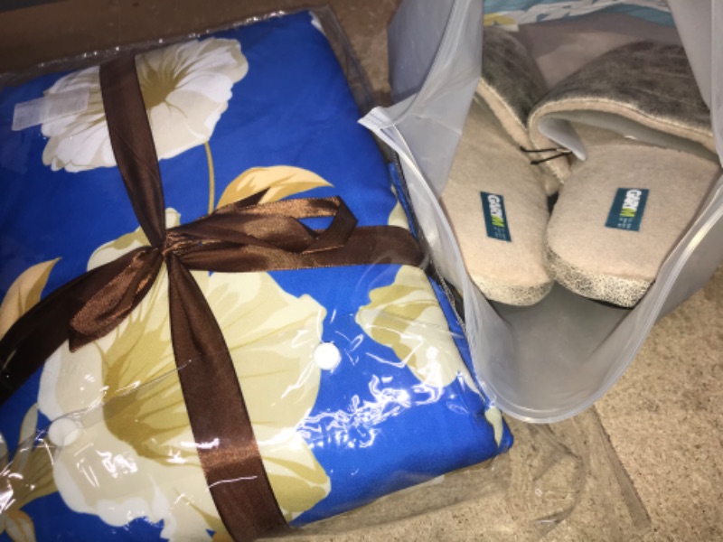 Photo 1 of 2PC Home Comforts Bundle (Beige Speckled Slippers SIZE 10/11 MENS US) & Blue Floral Sheet(s?)