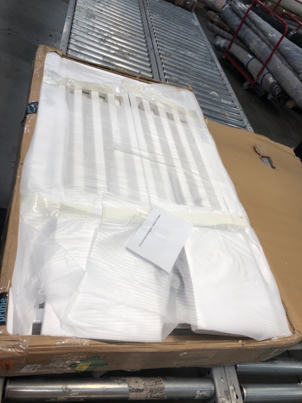 Photo 1 of (*DAMAGE*) Dream On Me, Full Size 2-in-1 Folding Stationary Side Crib, White