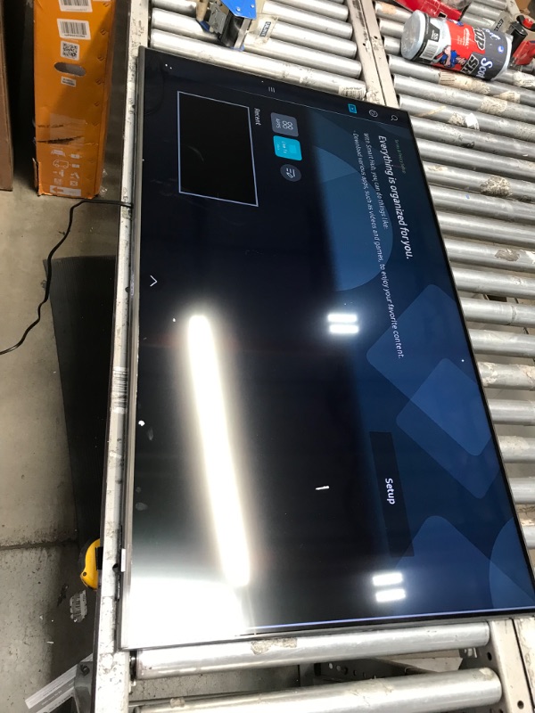 Photo 7 of NON FUCNTIONAL SOLD FOR PARTS ONLY
**CRACKED IN CORNER **SAMSUNG 50-Inch Class QLED Q60B Series - 4K UHD Dual LED Quantum HDR Smart TV with Alexa Built-iN