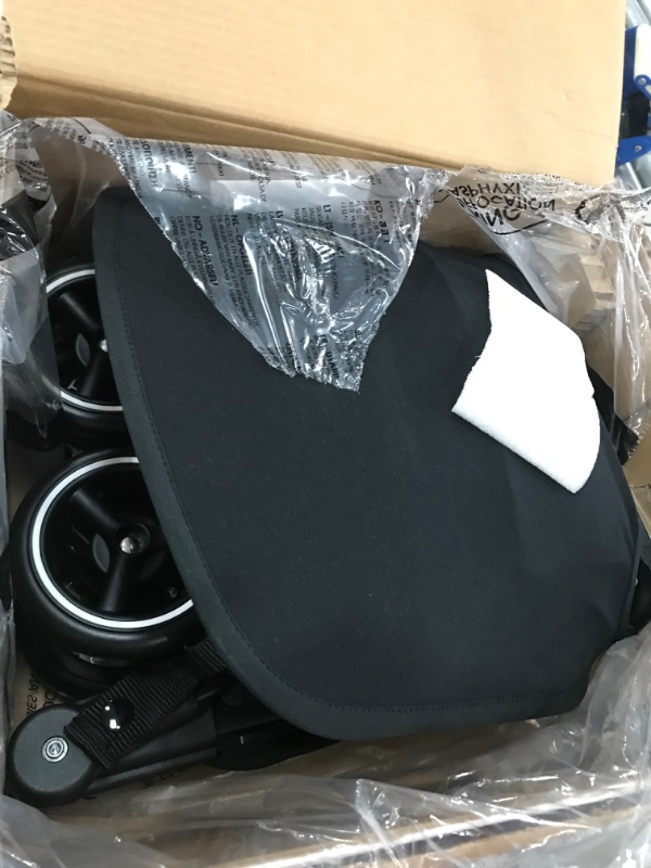 Photo 3 of ITEM IS DAMAGED BROKEN HANDLE DOES NOT STAY UP ON ONE SIDE SOLD FOR PARTS*****
gb Pockit Air All Terrain Ultra Compact Lightweight Travel Stroller with Breathable Fabric in Velvet Black Velvet Black Pockit Air