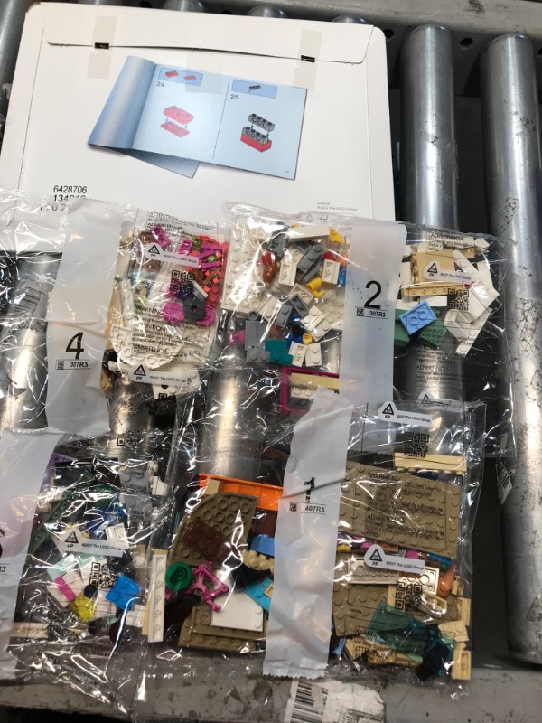 Photo 4 of **ALL BAGS STILL SEALED** LEGO Friends Emma’s Art School 41711 Building Toy Set Including a Mini Art Studio for Girls, Boys, and Kids Ages 8+ (844 Pieces) FrustrationFree Packaging