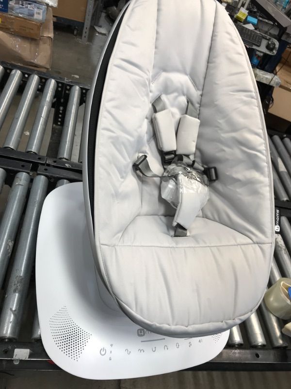 Photo 2 of 4moms mamaRoo Multi-Motion Baby Swing Smart Connectivity - Gray