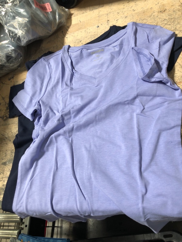 Photo 1 of Female v-neck shirts - purple/blue/XS 