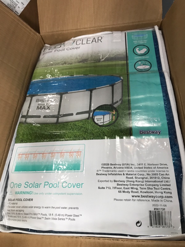 Photo 2 of Bestway Flowclear 18 Foot Round Solar Heat Secure Pool Cover for Above Ground Swimming Pools with Storage Bag, Blue (Cover Only)