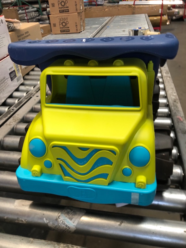 Photo 3 of B. toys by Battat Colossal Cruiser – 20” Large Sand Truck – Beach Toy Dump Trucks for Kids 18 M+ (Lime/Navy)