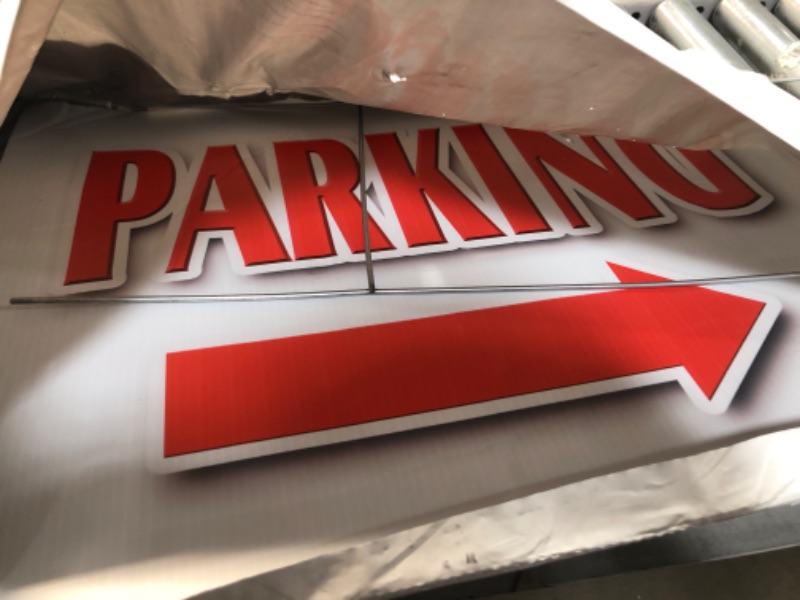 Photo 1 of SignMission 18x24 Parking Right Arrow 18"x24" Yard Sign & Stake Outdoor Plastic Window, 18" X 24" Single Sided