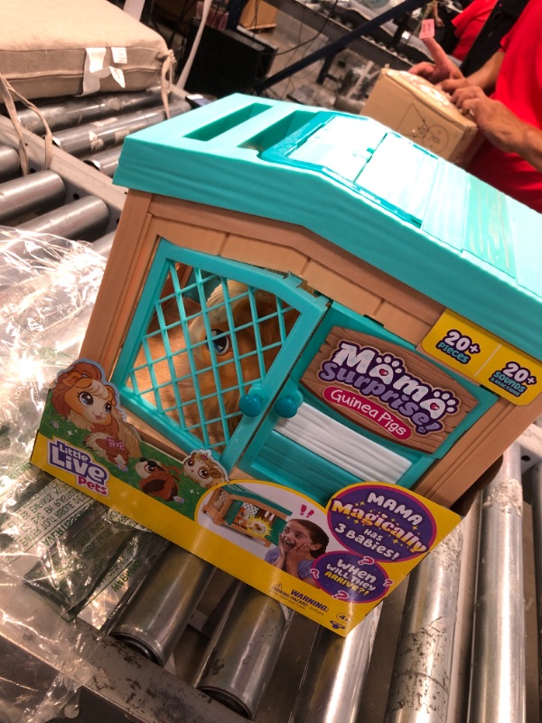 Photo 2 of +Little Live Pets - Mama Surprise | Soft, Interactive Mama Guinea Pig and her Hutch, and her 3 Surprise Babies. 20+ Sounds & Reactions. for Kids Ages 4+, Multicolor, 7.8 x 11.93 x 11.38 inches
***MISSING PARTS***