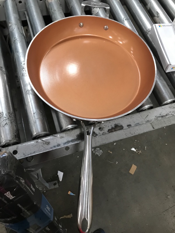 Photo 2 of **USED/MISSING LID**  Gotham Steel 14” Nonstick Fry Pan with Lid – Hammered Copper Collection, Premium Aluminum Cookware with Stainless Steel Handles Dishwasher & Oven Safe