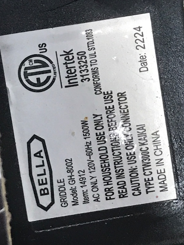 Photo 4 of ***USED, DIRTY**
Mainstays Dishwasher-Safe Black 20" Griddle with Adjustable Temperature Control