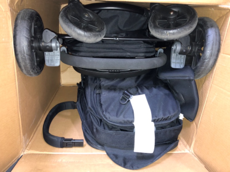 Photo 2 of (Lightly used) Evenflo Pivot Xpand Modular Travel System with SafeMax Infant Car Seat Stallion Black