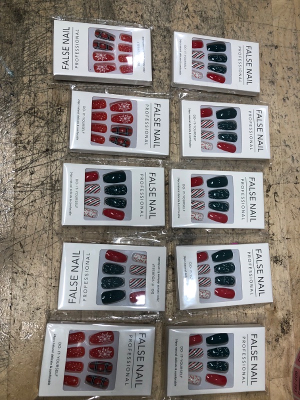 Photo 1 of 10 sets of seasonal( Christmas) nail sets