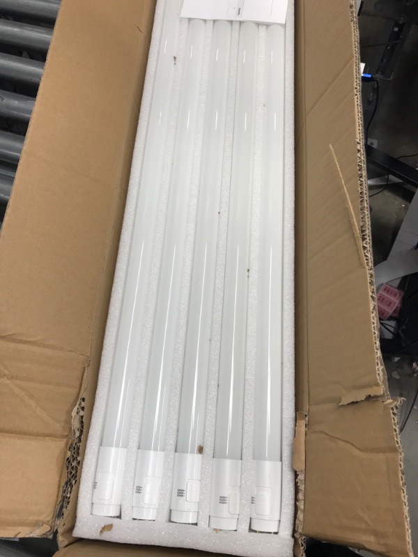 Photo 2 of 20 Pack 3CCT 4FT LED T8 Hybrid Type A+B Light Tube, 18W, 4000K/5000K/6500K Selectable, Plug & Play or Ballast Bypass, Single or Double End Powered, 2300lm, Frosted Cover, T8 T10 T12, 120-277V, UL, FCC
