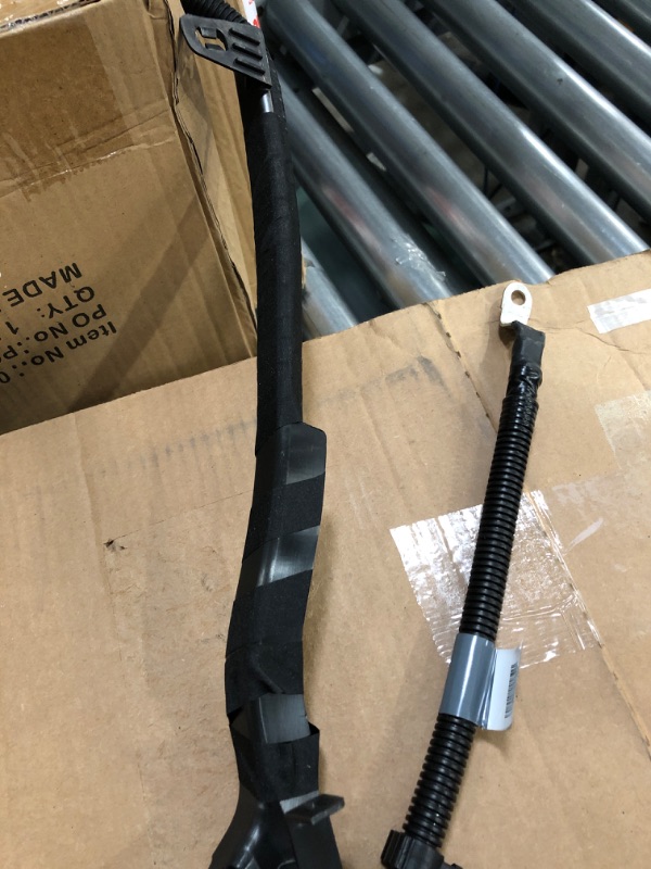 Photo 1 of GM Genuine Parts 84383334 Positive Battery Cable