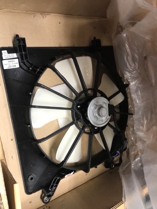 Photo 2 of Dorman 620-227 Engine Cooling Fan Assembly Compatible with Select Honda Models