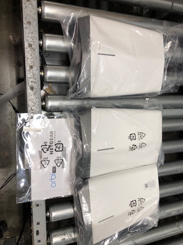 Photo 3 of ***FOR PARTS ONLY *** 
NETGEAR Orbi Pro WiFi 6 Tri-band Mesh System for Business or Home (SXK80B3) -
