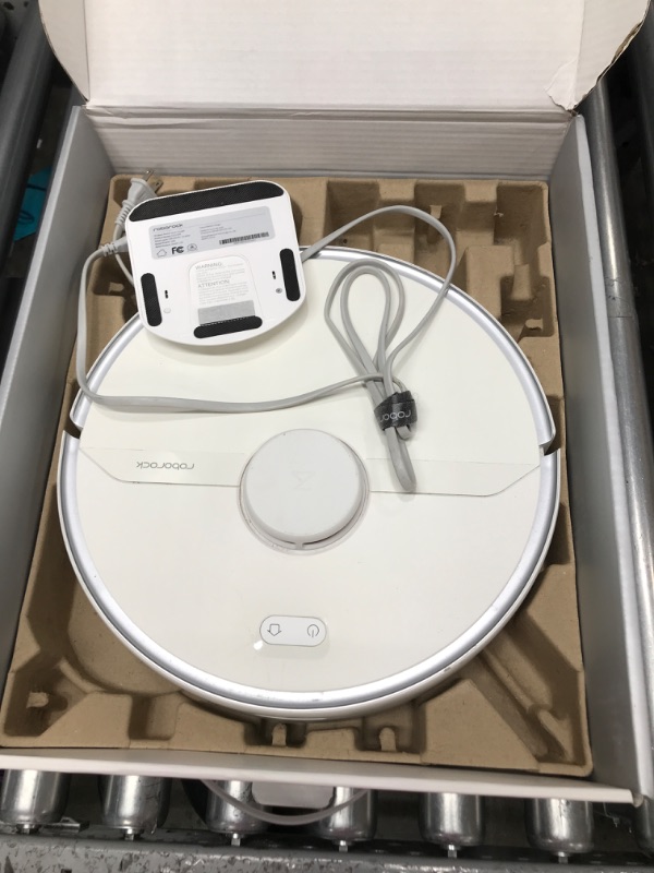 Photo 2 of ***TESTED/ POWERS ON***roborock S6 Pure Robot Vacuum and Mop, Multi-Floor Mapping, Lidar Navigation, No-go Zones, Selective Room Cleaning, Super Strong Suction Robotic Vacuum Cleaner, Wi-Fi Connected, Alexa Voice Control White