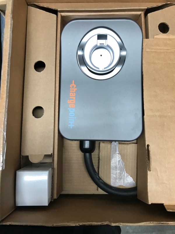 Photo 4 of ChargePoint Home Flex Electric Vehicle (EV) Charger, 16 to 50 Amp, 240V, Level 2 WiFi Enabled EVSE, UL Listed, ENERGY STAR, NEMA 14-50 Plug or Hardwired, Indoor / Outdoor, 23-foot cable , Black