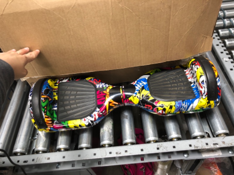 Photo 1 of **USED**
EVERCROSS Hoverboard, Hoverboard for Adults, Hoverboard with Seat Attachment, 6.5" Hover Board Self Balancing Scooter with Bluetooth Speaker & LED Lights, Suit for Adults and Kids

**MISSING CHARGER**