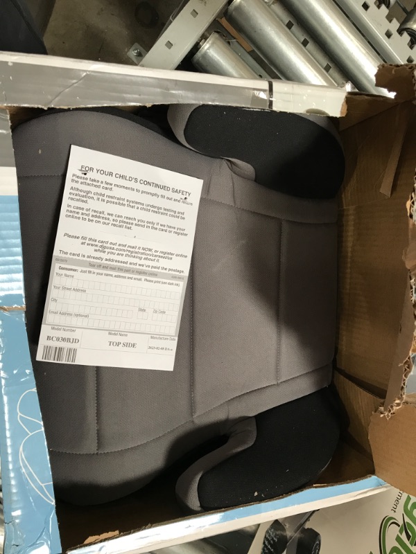 Photo 4 of Cosco Top Side Booster Car Seat in Leo