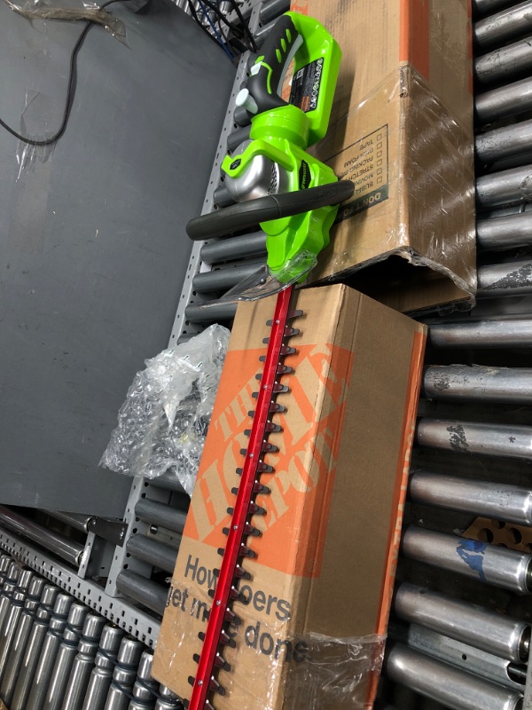 Photo 5 of ***MISSING BATTERY***Greenworks 40V 24" Cordless Hedge Trimmer, Tool Only