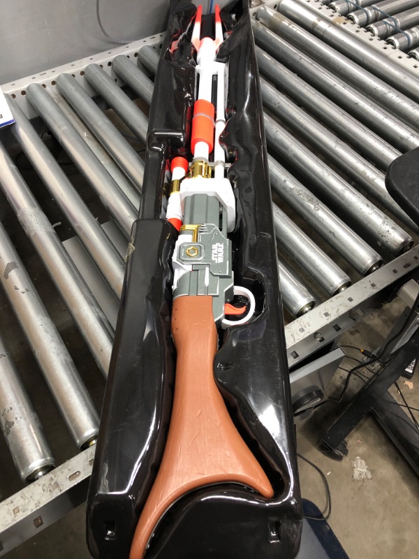 Photo 1 of **MISSING PIECES,MINOR SHIPPING DAMAGE **NERF Star Wars Amban Phase-Pulse Blaster, The Mandalorian, Scope with Illuminated Lens, 10 Darts, Blaster Sounds, 50.25 Inches Long
