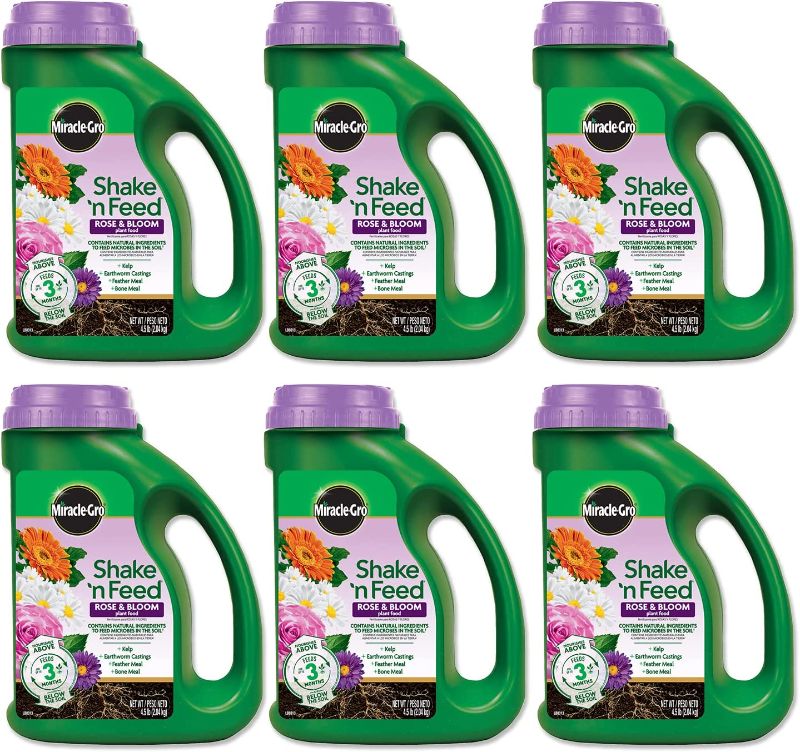 Photo 1 of **ONE MISSING **
Miracle-Gro Shake 'N Feed Rose & Bloom Plant Food, Plant Fertilizer, 4.5 lbs. (6-Pack)
