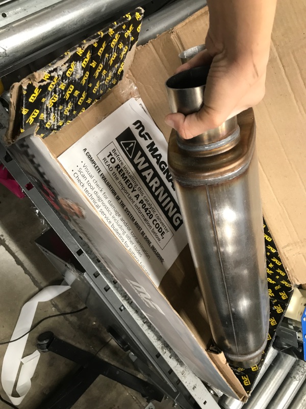 Photo 1 of MagnaFlow 4in x 9in Oval Dual/Dual Performance Muffler Exhaust 11386 - Straight-Through, 2.5in Inlet/Outlet Diameter, 20in Overall Length, Satin Finish - Classic Deep Exhaust Sound