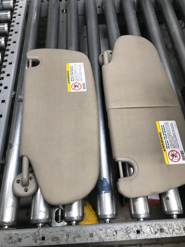 Photo 2 of ***Some stains due to prior use.***
Dasbecan Gray Pair Car Sun Visor Compatible with Dodge Ram 1500 2500 3500 2002 2003 2004 2005 2006 2007 2008 2009 Replaces# 1CT18TL2AA 1CT11TL2AA