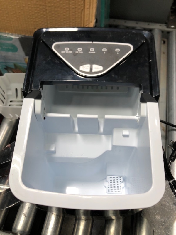 Photo 3 of UED, DAMAGED. Silonn Ice Makers Countertop, 9 Cubes Ready in 6 Mins, 26lbs in 24Hrs, Self-Cleaning Ice Machine with Ice Scoop and Basket, 2 Sizes of Bullet Ice for Home Kitchen Office Bar Party
