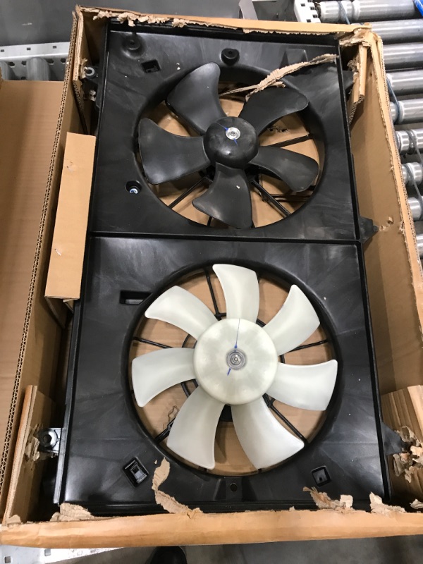 Photo 2 of Dorman 620-225 Engine Cooling Fan Assembly for Select Honda Models