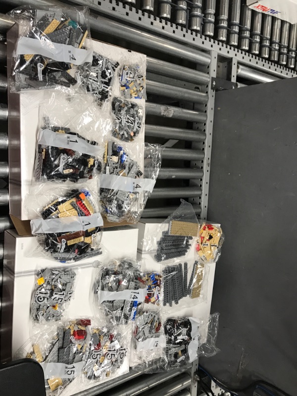 Photo 5 of **BOX IS SLIGHTLY DAMAGED**
LEGO Star Wars Millennium Falcon 75192