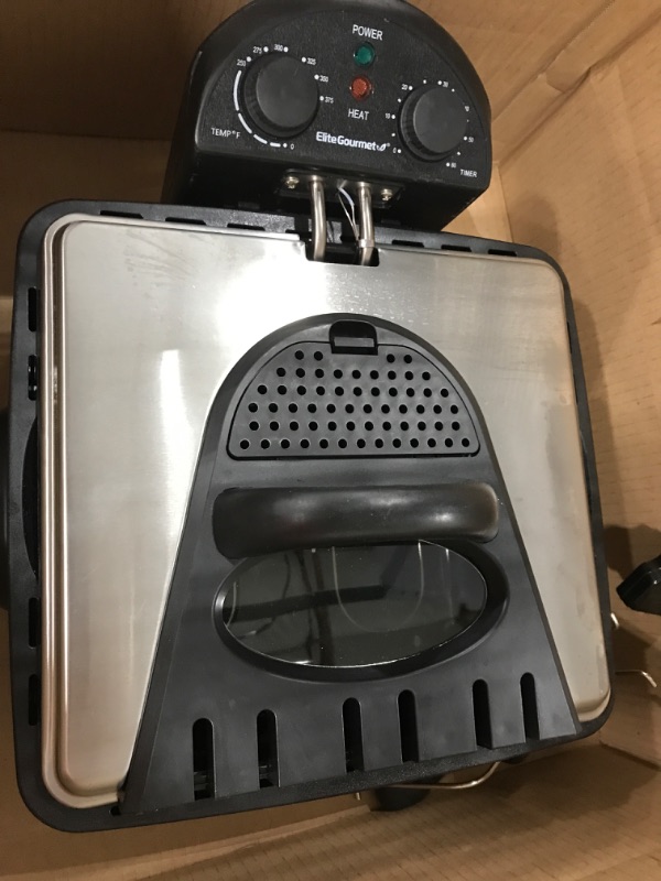 Photo 3 of *** POWERS ON *** Elite Gourmet EDF-401T Electric Immersion Deep Fryer 3-Baskets, 1700-Watt, Timer Control, Adjustable Temperature, Lid with Viewing Window and Odor Free Filter, Stainless Steel and Black
