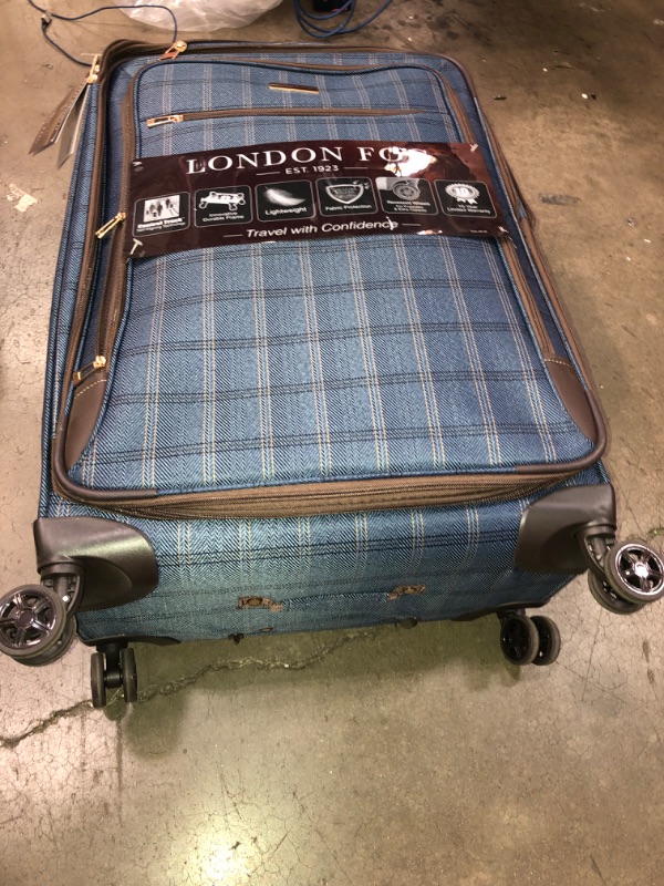 Photo 3 of (BRAND NEW) LONDON FOG Brentwood II 29" Expandable Spinner, Blue, Inch 29-Inch Blue