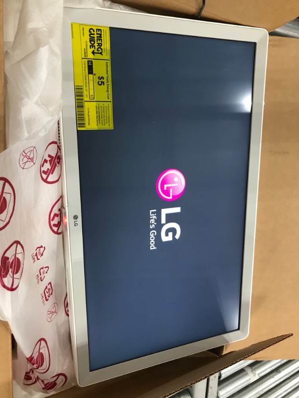 Photo 2 of LIKE NEW**LG 24 Inch Class HD Smart TV (24LM520S-WU, 2022) White Smart TV