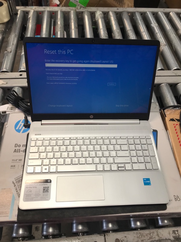 Photo 4 of **UNABLE TO RESET **HP 15.6" Laptop, 11th Gen Intel Core i3-1115G4, 8GB DDR4 RAM, 256GB SSD, HDMI, Webcam, Wi-Fi, Bluetooth, Windows 10 Home, Natural Silver, W/MD Accessories 15-15.99 inches