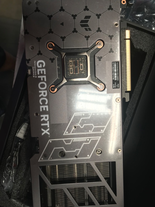Photo 1 of ASUS TUF Gaming GeForce RTX® 4080 OC Edition Graphics Card (PCIe 4.0, 16GB GDDR6X, HDMI 2.1a, DisplayPort 1.4a)
