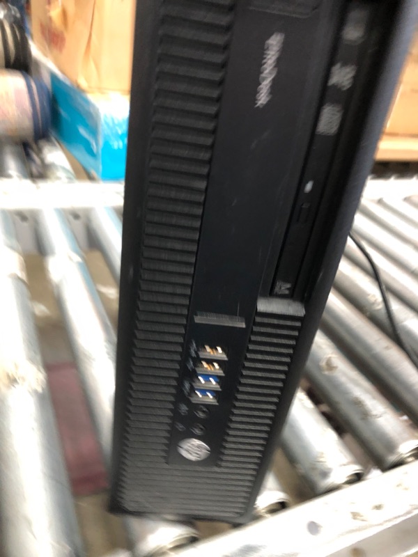 Photo 2 of PARTS ONLY POWERS ON BUT BEEPS AND DOES NOT DISPLAY 
HP EliteDesk 800 G2 Business Desktop, Intel Core i7 6700 3.4Ghz, 32GB DDR4 RAM, 1TB SSD Hard Drive, Windows 10 (Renewed)