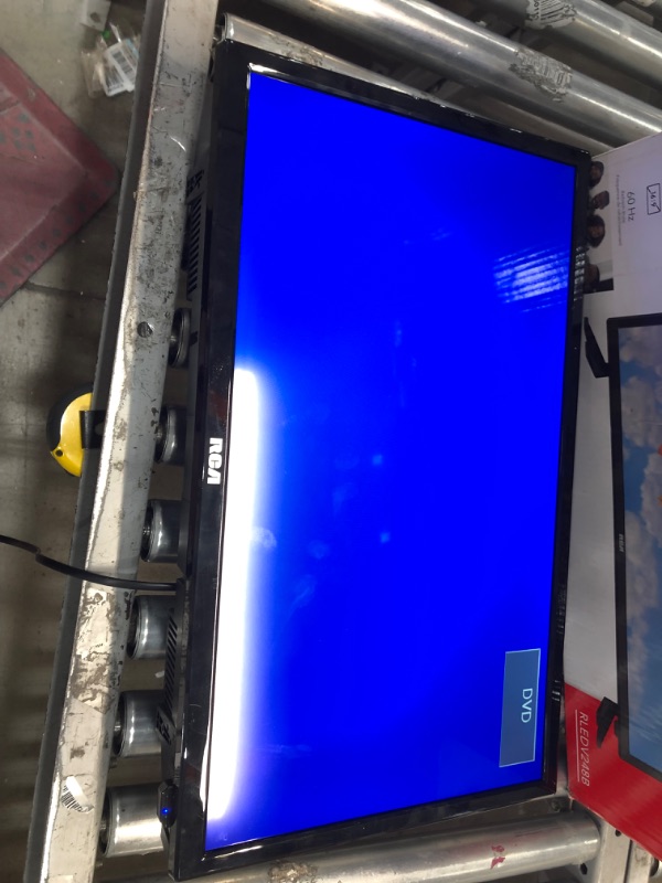 Photo 2 of RCA 24” TV/DVD Combo, HD LED Screen (720p)