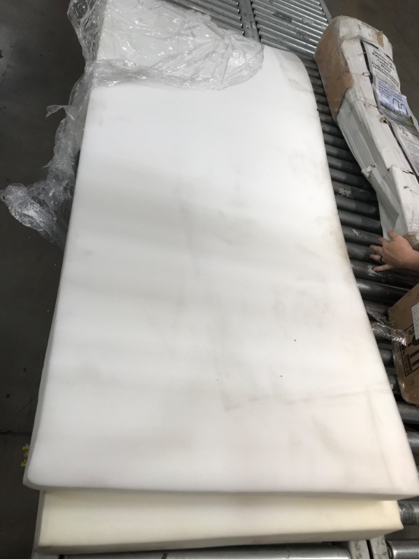 Photo 1 of 10ft Memory foam topper