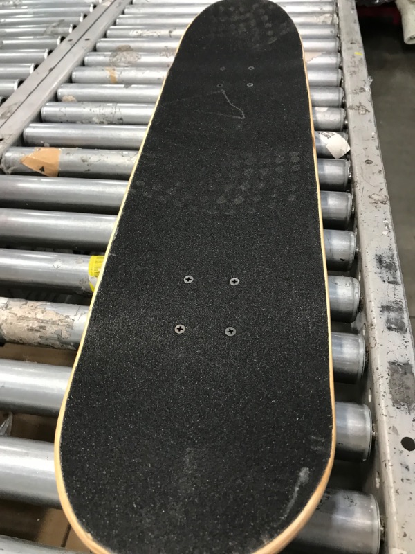 Photo 1 of 3WHYS 8.0 Inch Complete Skateboard
