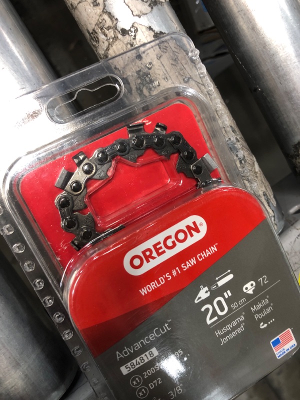 Photo 2 of ***missing saw blade***Oregon Chainsaw Guide Bar & Chain Combo, AdvanceCut Replacement for Saw Chains, Bar Length 20" (50cm) with Low Kickback Chain Set, 3/8" Pitch, 0.050" Gauge, 72 Drive Links (584818)