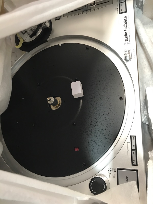 Photo 1 of **USED**DAMAGED**
Audio-Technica AT-LP7 Fully Manual Belt-Drive Turntable Black
