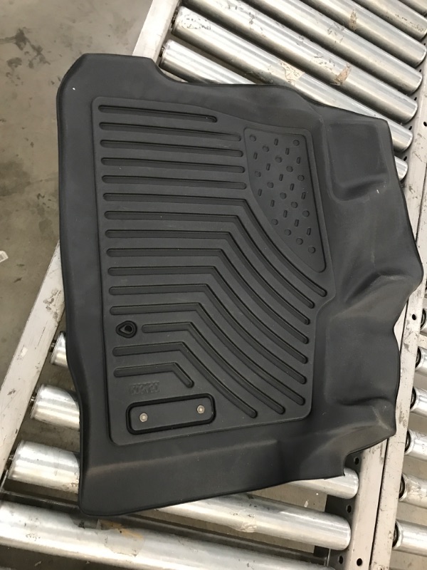 Photo 1 of 4pcs Floor Mats Set for 2016-2022 Honda Pilot 8 Passenger Black TPE Rubber Liner
