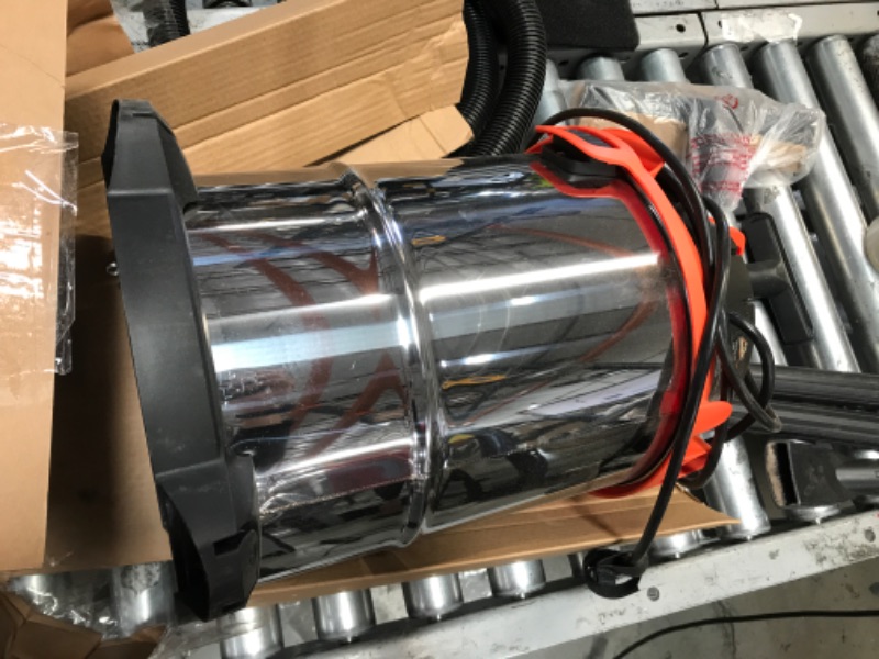 Photo 3 of **Tested** Armor All VO408S 0901 4 Gallon Wet/Dry Vac 3.0 Peak HP Shop Vacuum with 3 Nozzles and 1 Brush, Stainless Steel Tank, Orange 4 Gal Vac