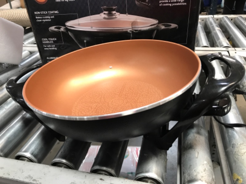 Photo 2 of 13 in. Copper Non-Stick Aluminum Coated Electric Skillet with Temperature Control and Glass Lid Cover